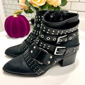 Womens size 6 1/2 boots